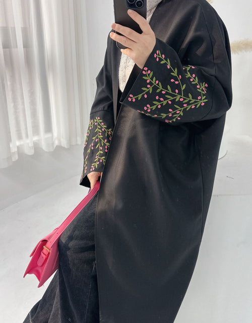 Load image into Gallery viewer, Dubai Middle East Turkey Dubai Flower Embroidered Elegant Cardigan Robe
