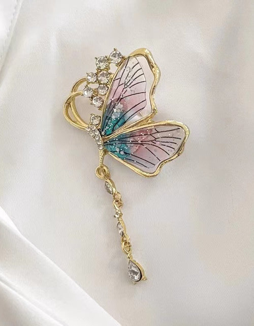 Load image into Gallery viewer, Exquisite Translucent Butterfly Tassel Brooch
