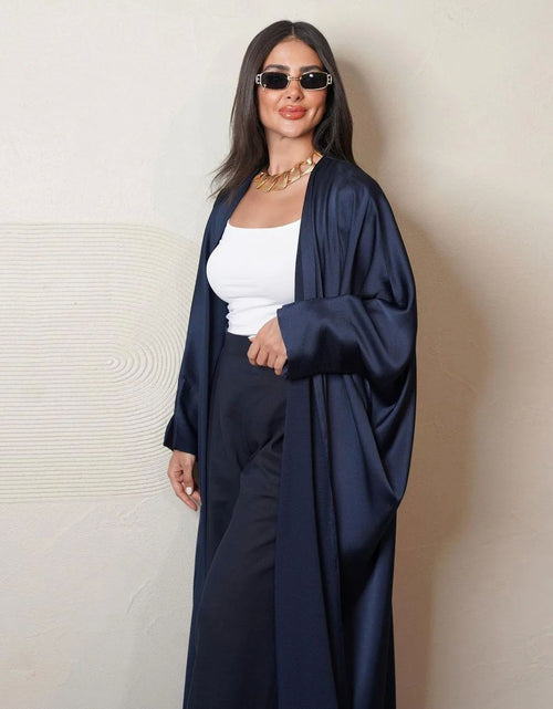 Load image into Gallery viewer, Long European And American Women&#39;s Casual Robe Bright Surface Soft And Comfortable
